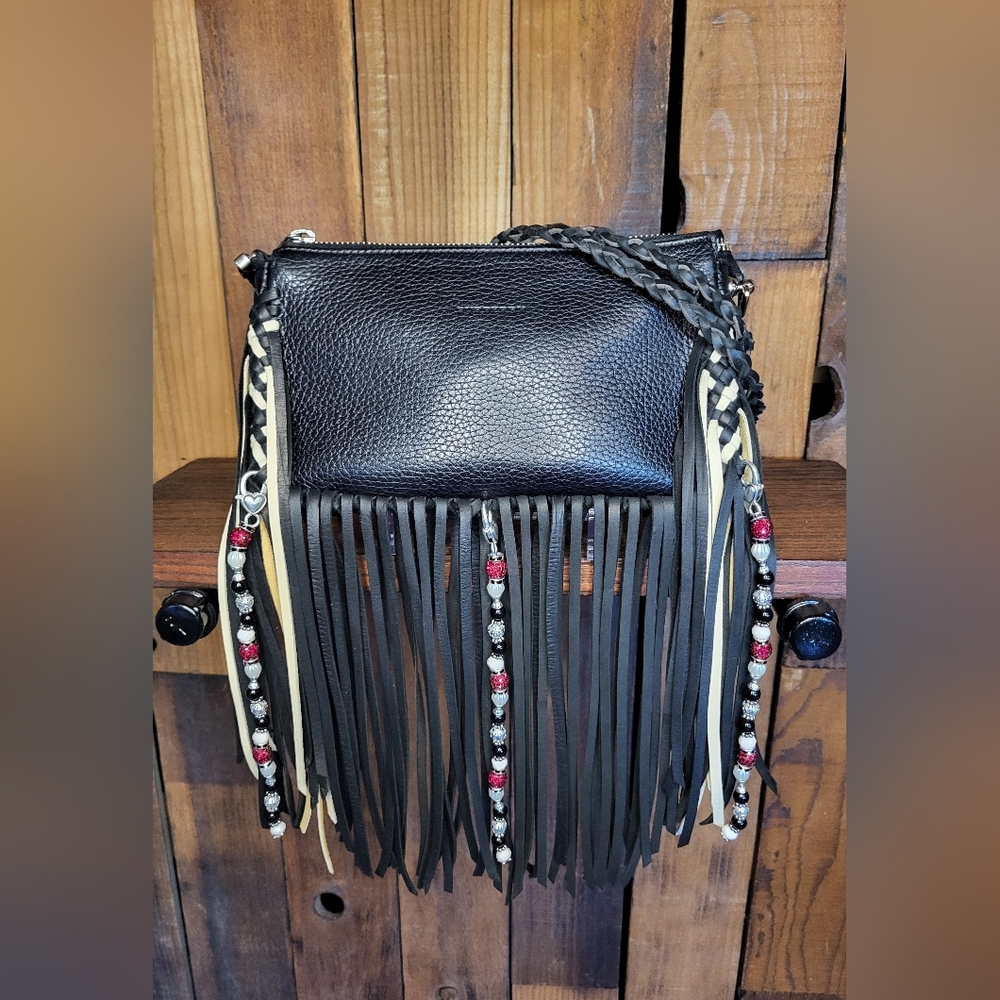 Burberry Pochette fringe braided Western Style Louis Vuitton Fringe Boho Style